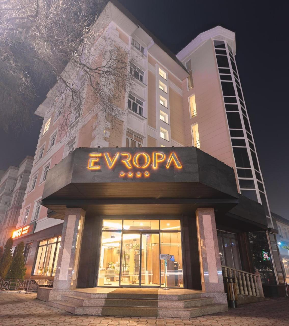 Evropa Hotel Bishkek Esterno foto